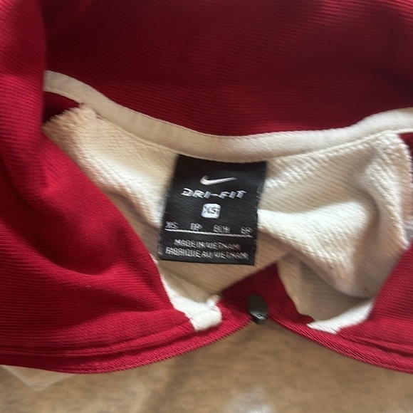 Nike XS Colorblock Gray/Pink/Red Pull Over Sweatshirt - Picture 5 of 7